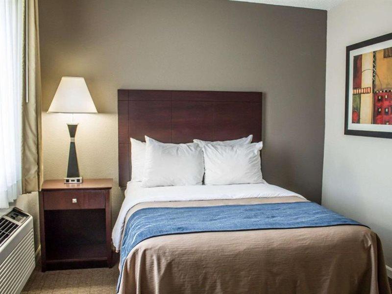 Comfort Inn Sandusky Exterior photo