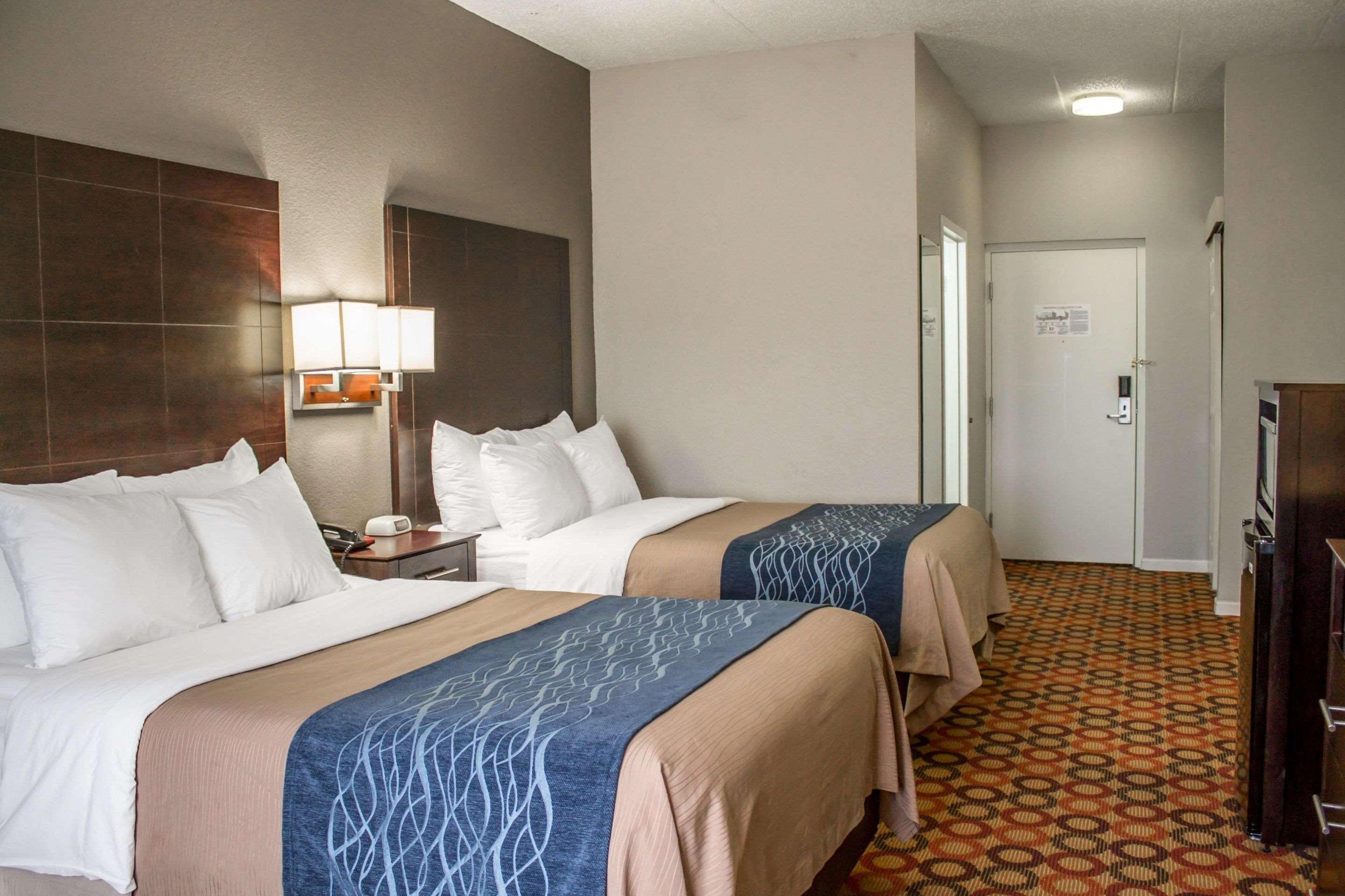 Comfort Inn Sandusky Exterior photo