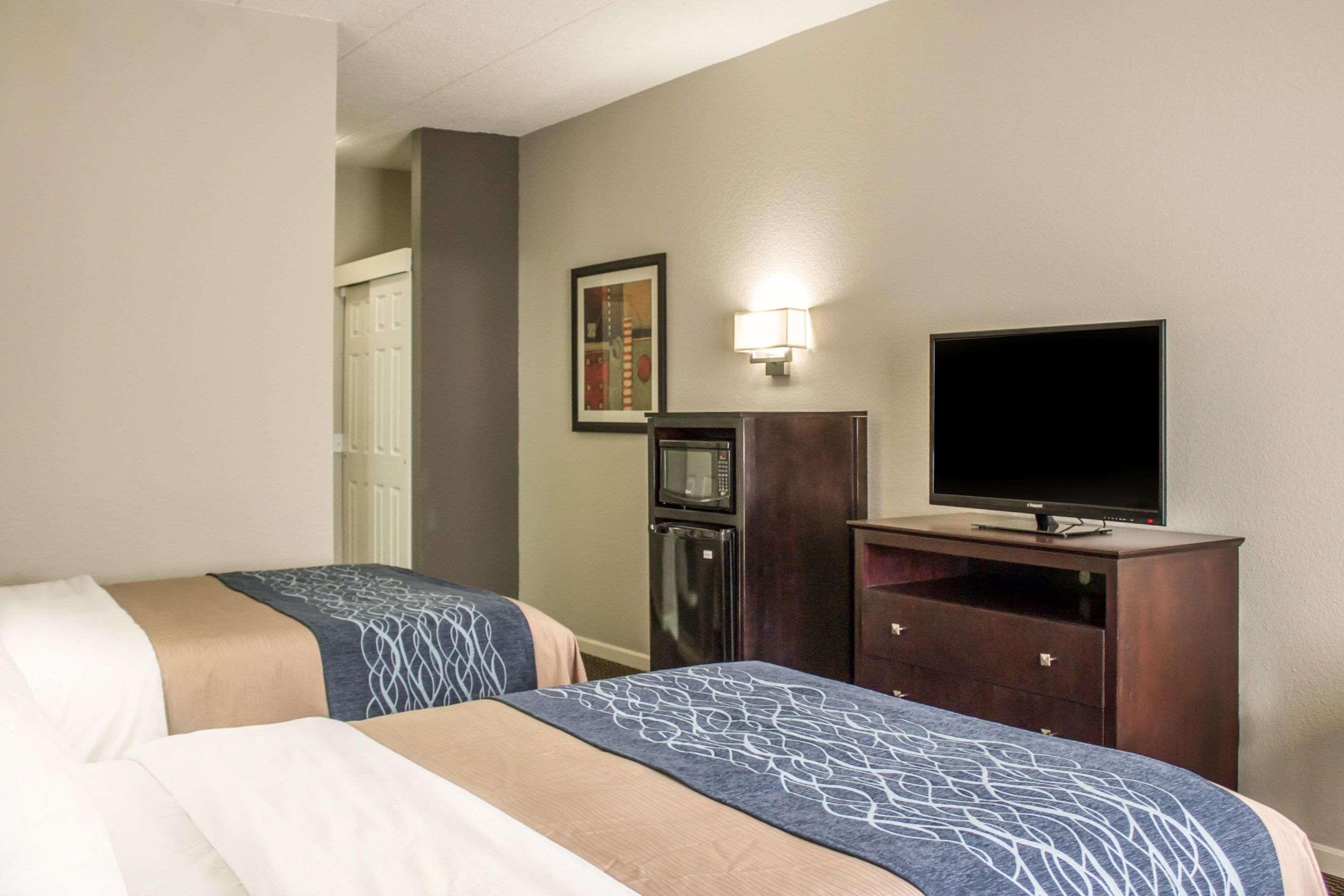 Comfort Inn Sandusky Exterior photo
