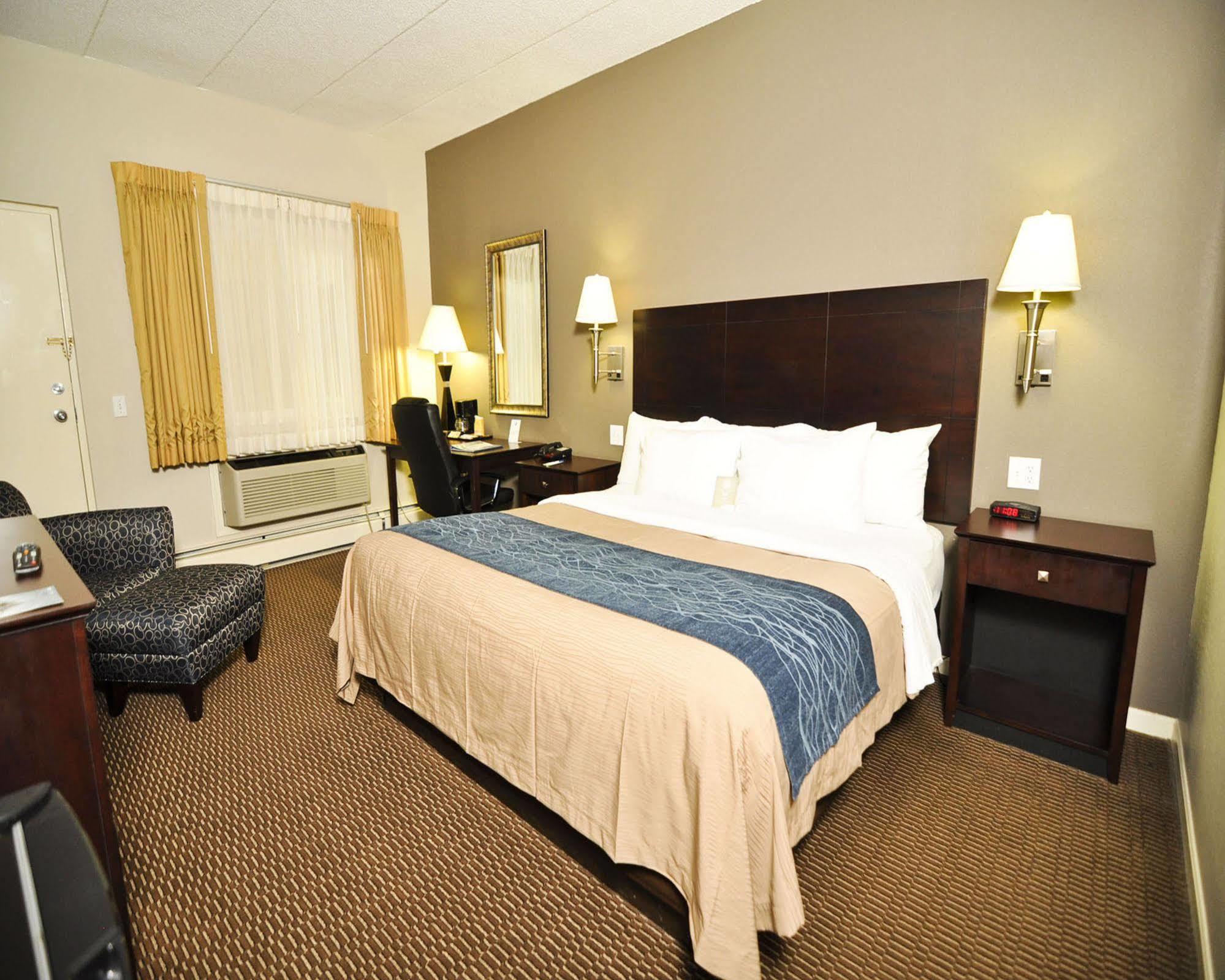 Comfort Inn Sandusky Exterior photo