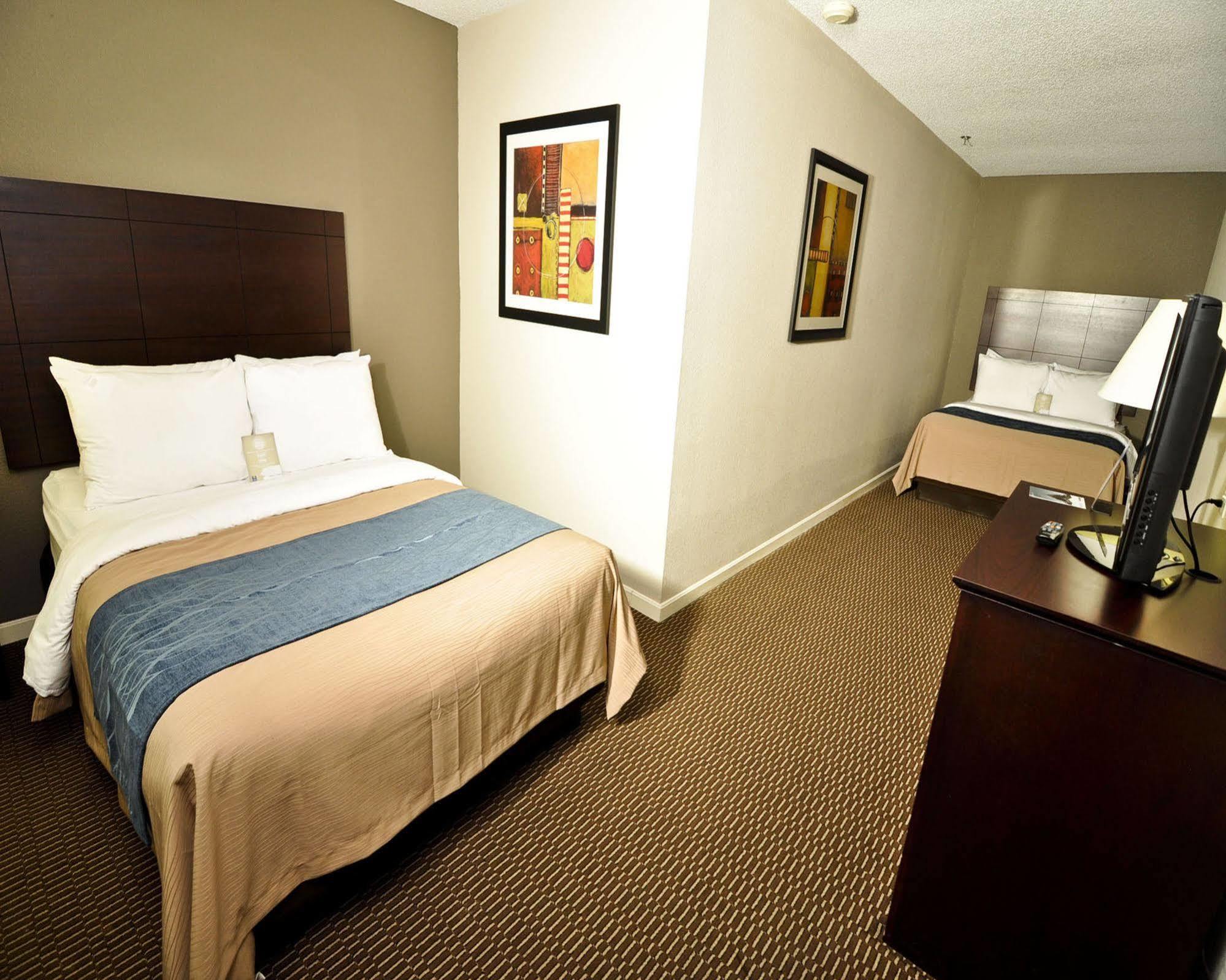 Comfort Inn Sandusky Exterior photo